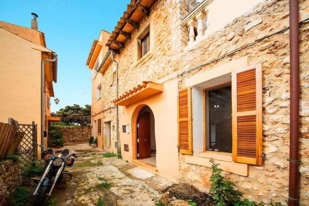 Вілла Casa De Pueblo Аларо Екстер'єр фото